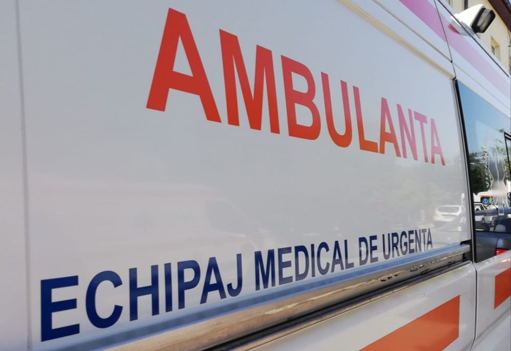 Bebeluș în stare gravă după un accident rutier