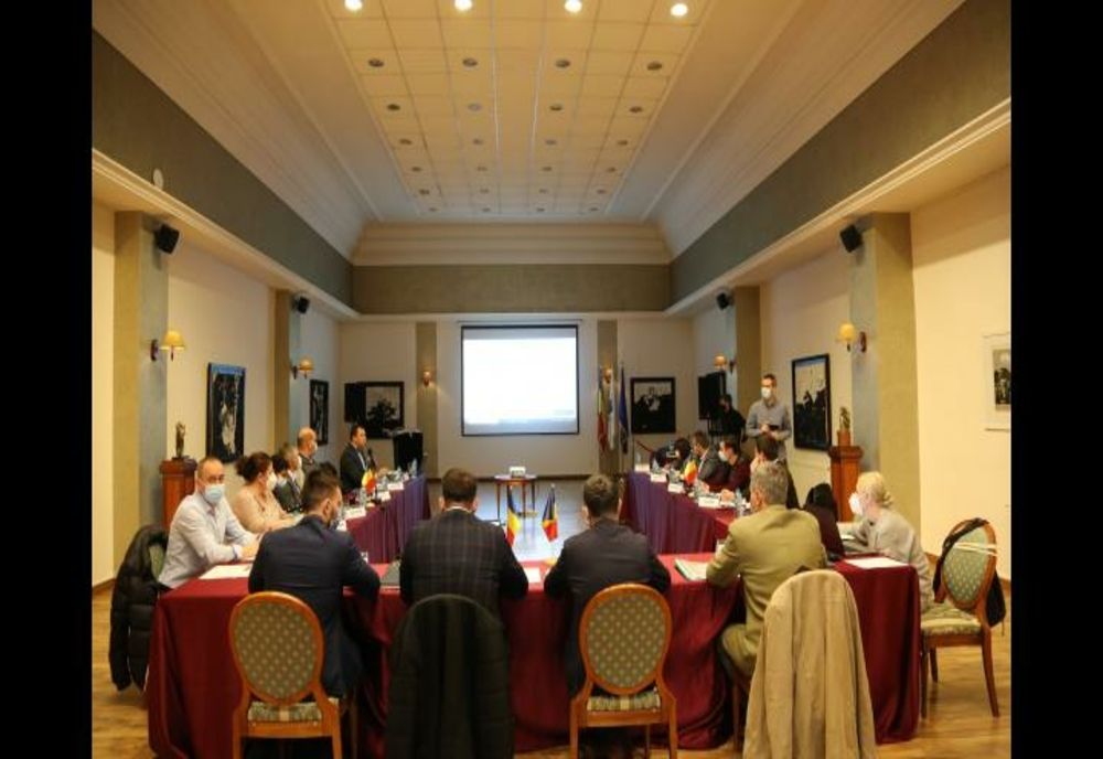 Întâlnire de lucru la Sinaia pentru autostrada Comarnic- Brașov 