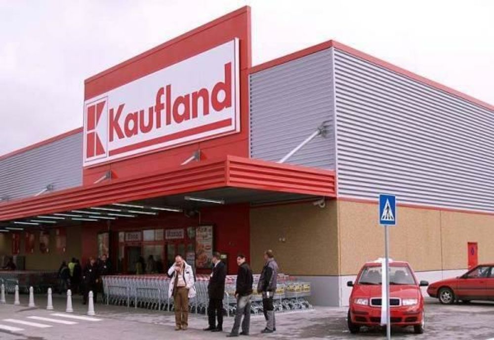Magazinele Kaufland din Prahova, Ilfov, Dâmbovița și Giurgiu, amendate de ANPC. Ce nereguli au reclamat clienții