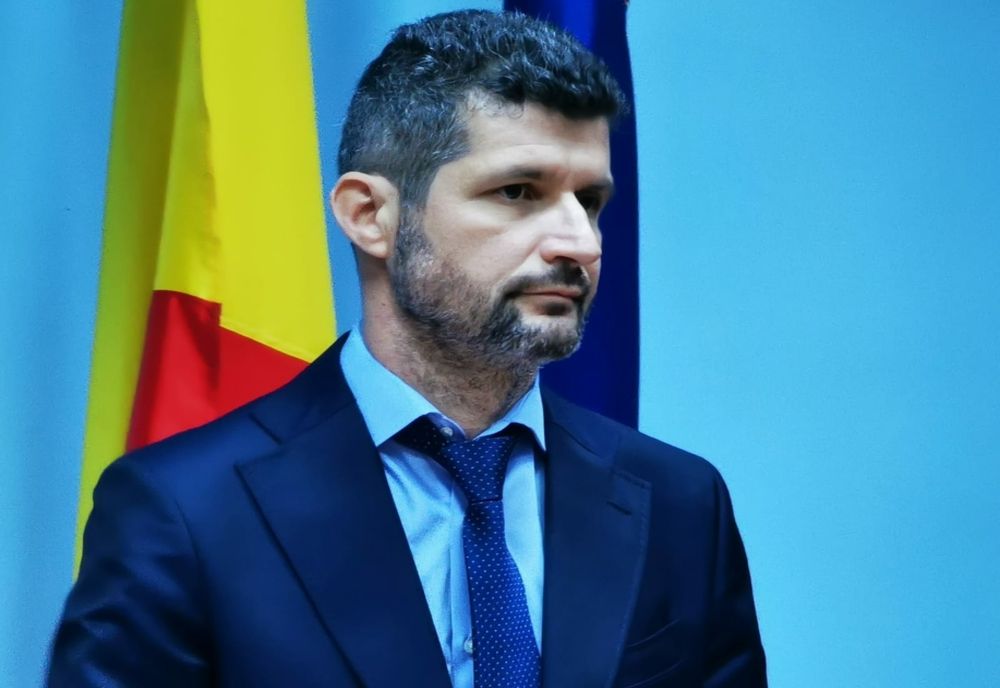 Prefectul județului în izolare după ce a fost confirmat infectat de COVID- 19! 