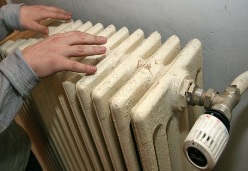 Două cartiere din Ploieşti rămân luni fără căldură şi apă caldă
