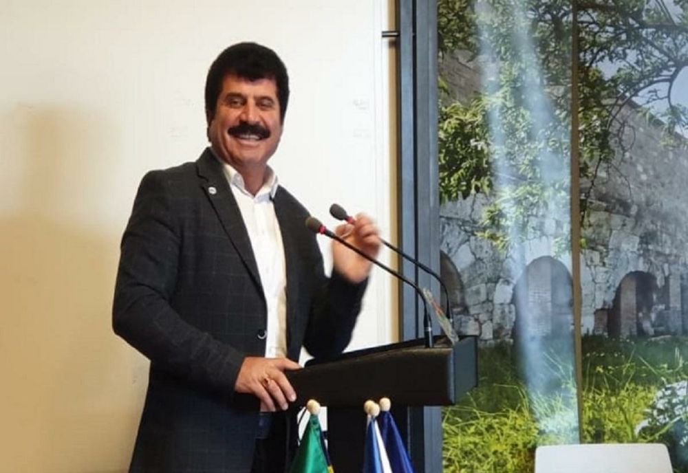 Primarul comunei Ciorani, Marin Voicu, a fost reținut astăzi de procurori