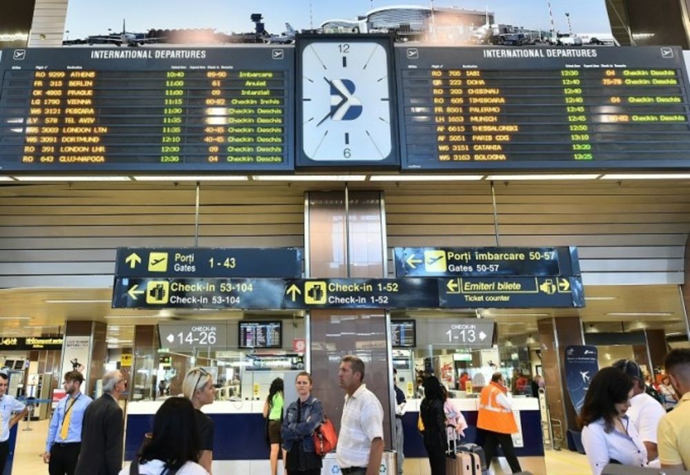 Prahovean dat în urmărire, reținut pe Aeroportul Otopeni când încerca să fugă din țară