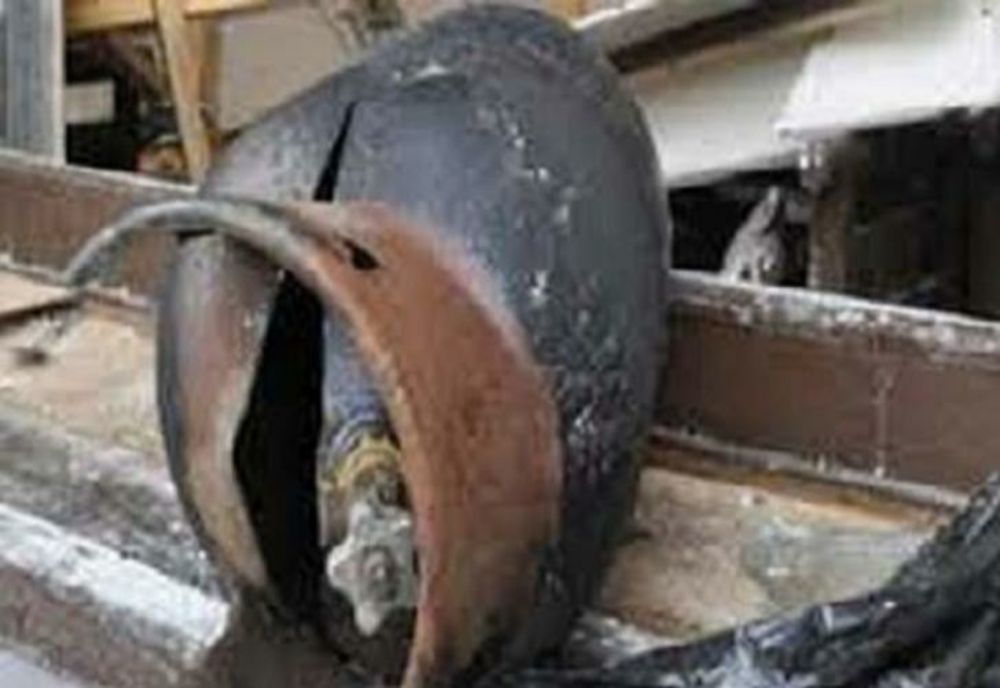 Prahova. Femeie de 72 de ani rănită după o explozie de butelie