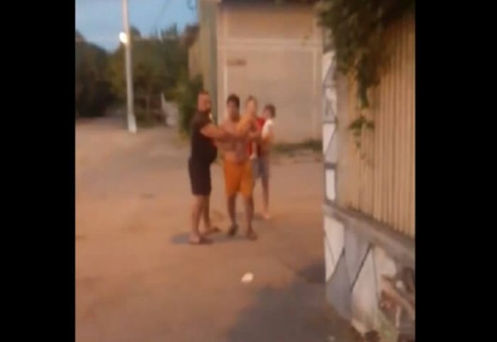 Doi bărbaţi reținuți în urma scandalului din cartierul Colonia Vega