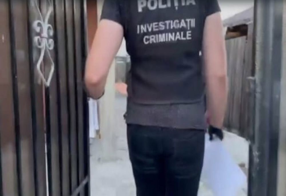 Percheziții în Ploiești, joi dimineață, într-un dosar de furt