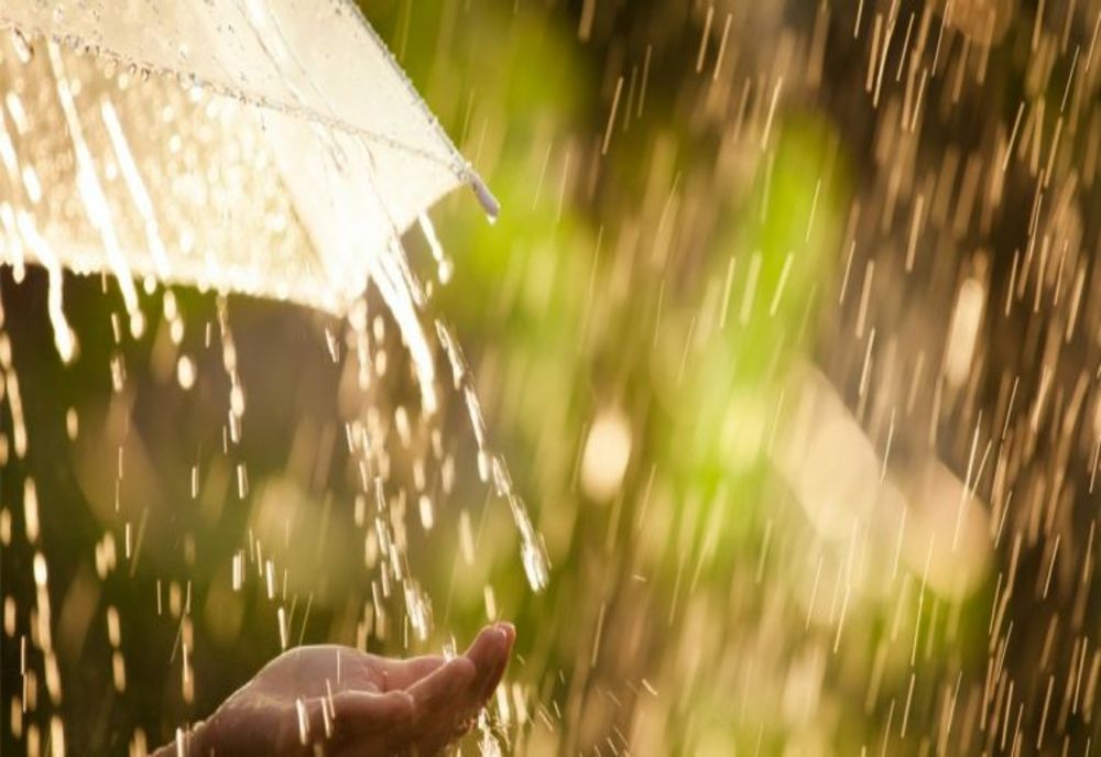 Județul Prahova intră sub cod portocaliu de vijelii și ploi abundente