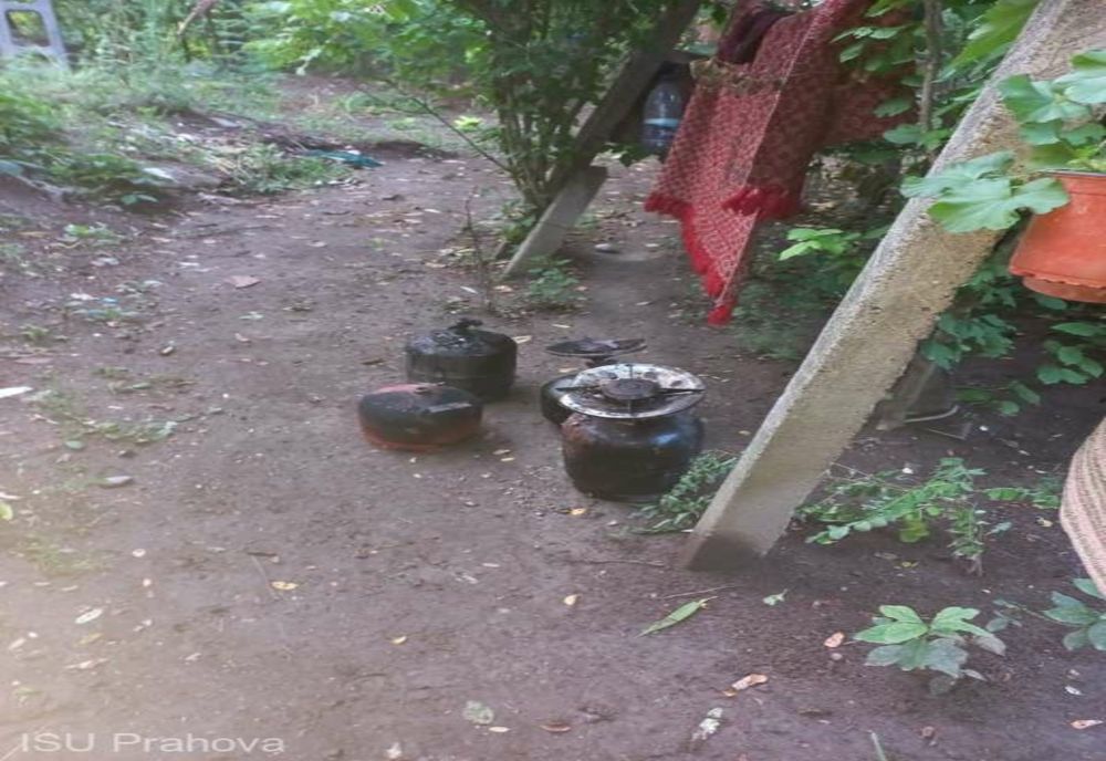 Femeie arsă pe membre şi pe faţă, după ce i-a explodat butelia