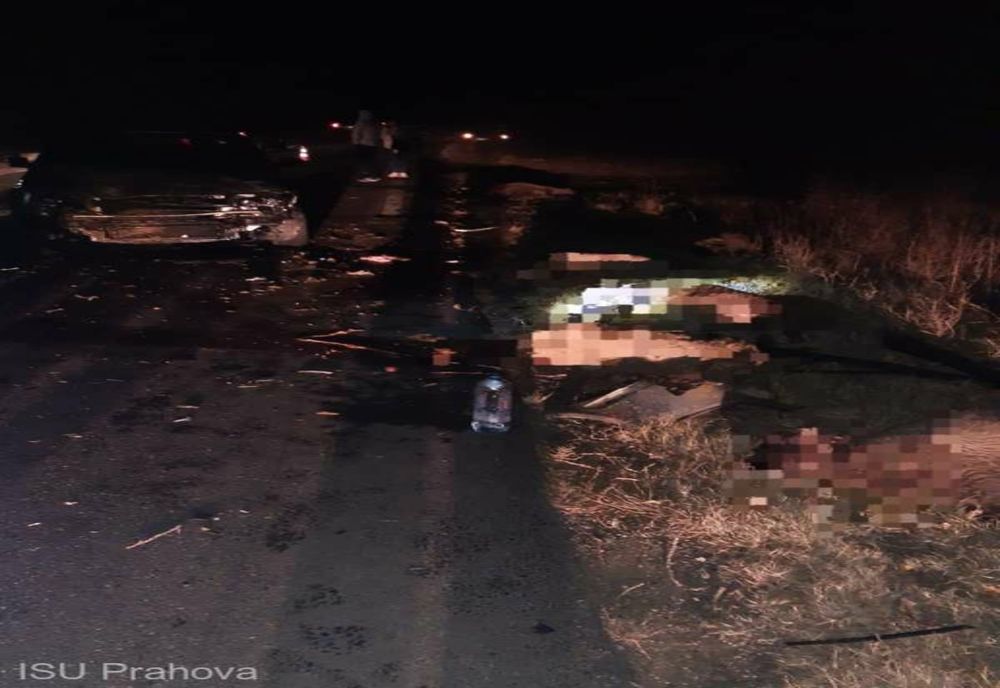 Prahova. Două persoane au fost rănite, după ce un autoturism a intrat într-o turmă de oi pe DN 1D