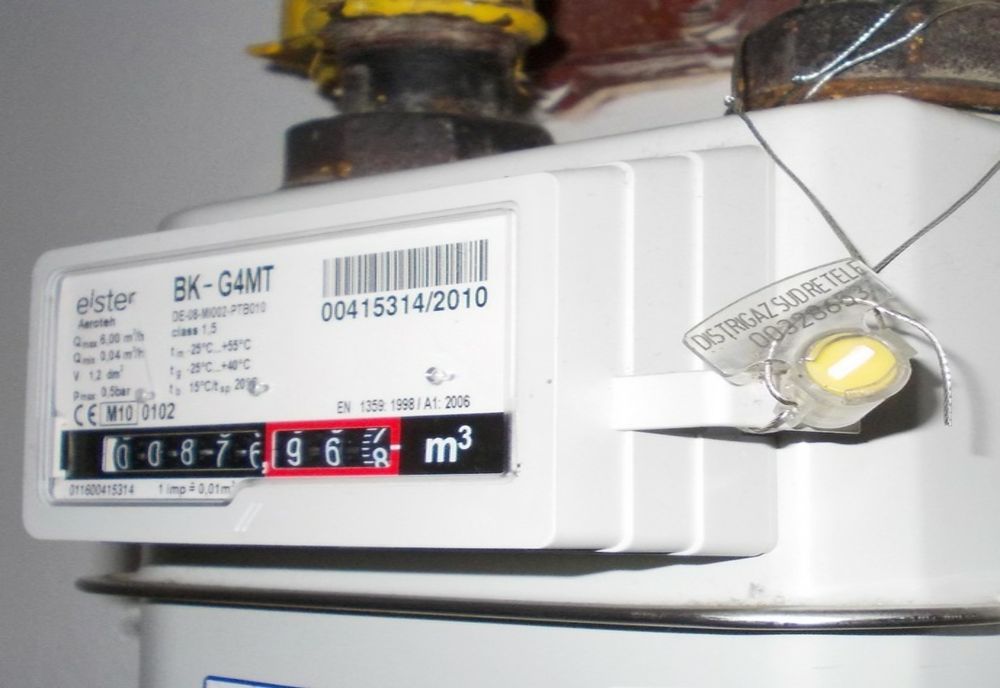 Prahova. Dosar penal pentru un bărbat care a vrut să "fenteze" contorul de gaze