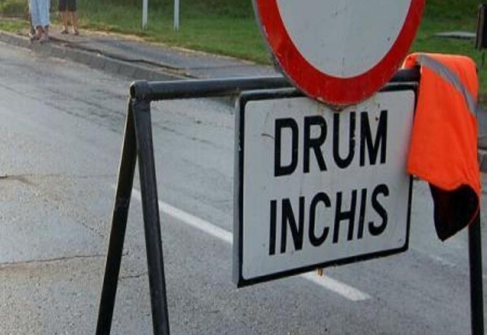 Alunecare de teren pe DN1, în zona localităţii Breaza