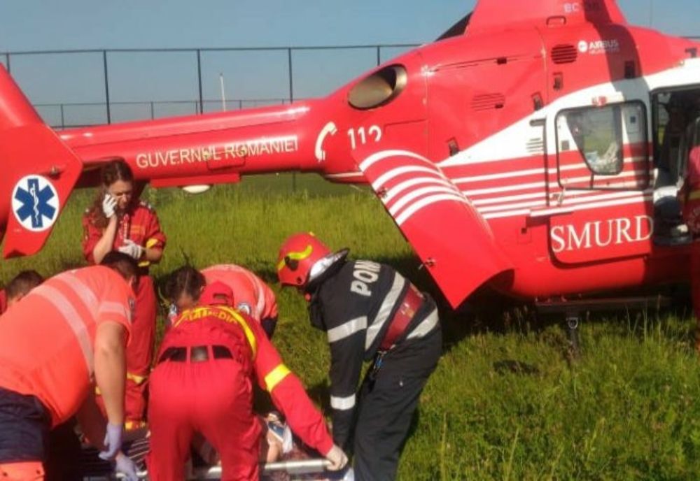  Prahova. Bărbat în stare critică, după ce a căzut dintr-un copac. A fost solicitat elicopterul SMURD
