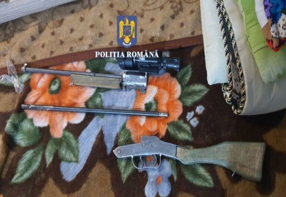 Prahova. Percheziții  la Filipeștii de Târg la persoane bănuite de braconaj