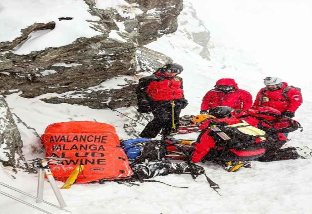 Salvamont. Patru persoane salvate în urma solicitărilor intervenţiilor de urgenţă