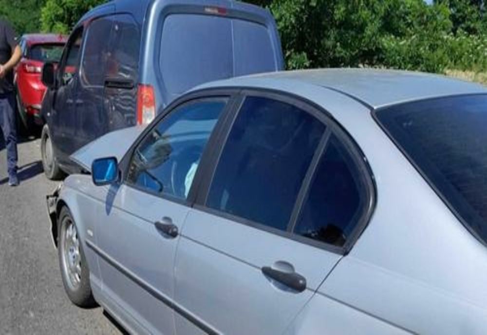 Prahova. Accident cu patru maşini implicate pe DN1B