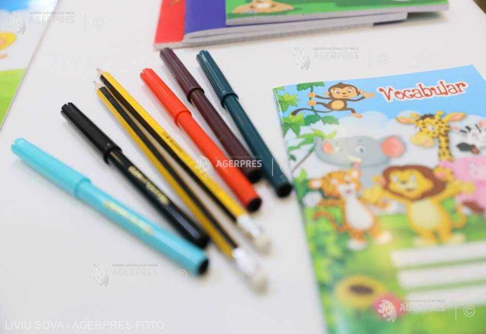 CAMPANIE PENTRU STRÂNGEREA DE RECHIZITE ŞI CĂRŢI DERULATĂ DE WORLD VISION ROMÂNIA