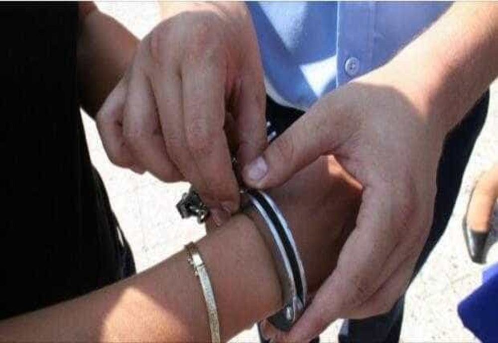 FOSTUL PRIMAR AL PLOIEŞTIULUI, ANDREI VOLOSEVICI, REŢINUT DE PCA ALĂTURI DE ALTE TREI PERSOANE