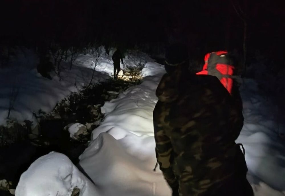 MISIUNE DIFICILĂ DE SALVARE A UNOR UCRAINENI, ÎN MUNŢII MARAMUREŞULUI