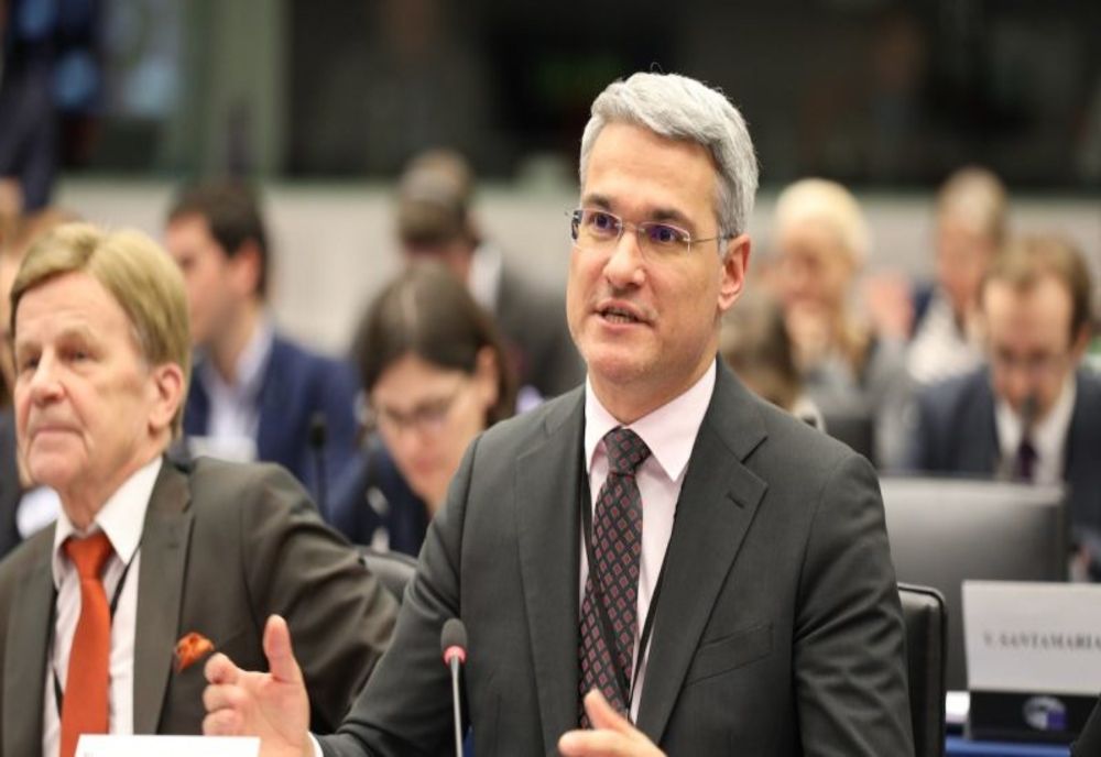 PÎSLARU: VREM SĂ ÎMBUNĂTĂȚIM VIAȚA BENEFICIARULUI DE FONDURI EUROPENE