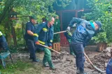 Prahova: Inundaţii în mai multe localităţi; Cod roşu şi pe afluenţii râului Proviţa