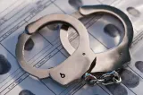 Fraudă uriașă cu împrumuturi de la CAR-uri. Șase femei, reținute în Prahova