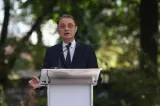 Când depune Luca Niculescu programul și lista miniștrilor în Parlament. Trei variante de guvern pe masă