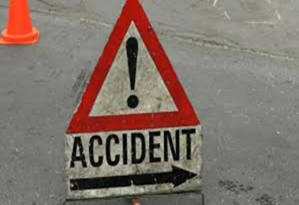 Pieton accidentat mortal de mașină pe DN 1B, la Loloiasca 