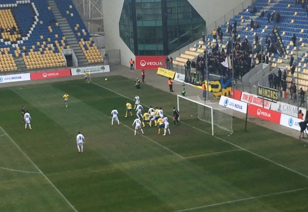 Petrolul a remizat cu Farul!