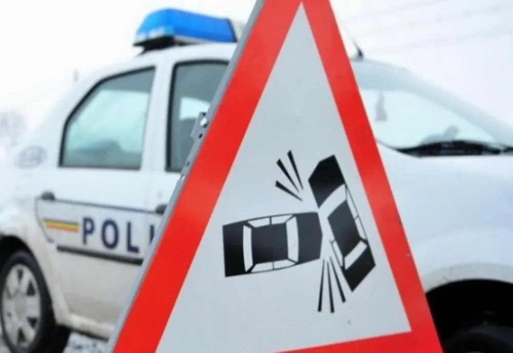 Accident între un TIR și o autoutilitară, pe DN 1, în Prahova