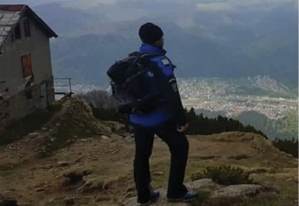Doi copii și doi adulți, ajutați de jandamii din Sinaia să găsească drumul spre cota 1400