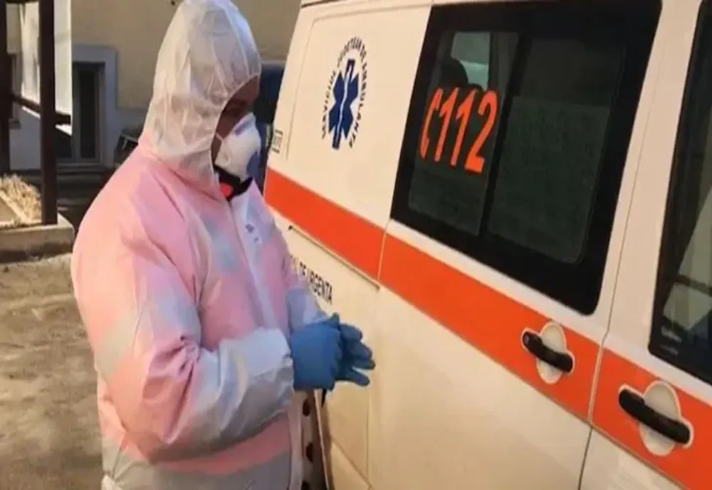 Bărbat înjunghiat în adăpostul de noapte al Primăriei Ploiești