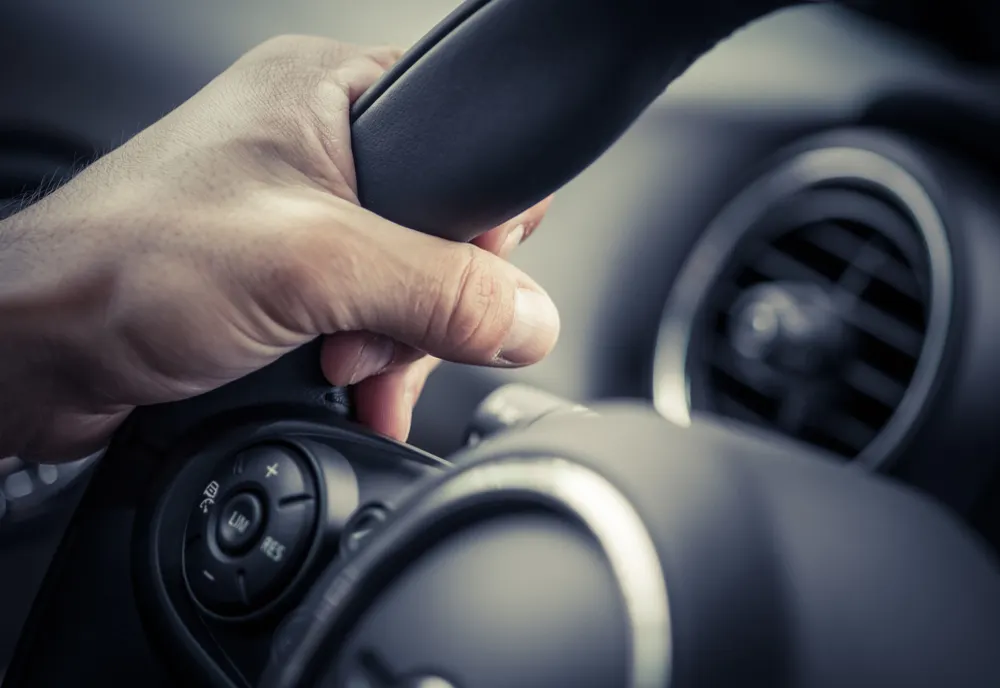 Minor din Dâmbovița, depistat la volan în Ploiești. De ce îl pusese tatăl să conducă