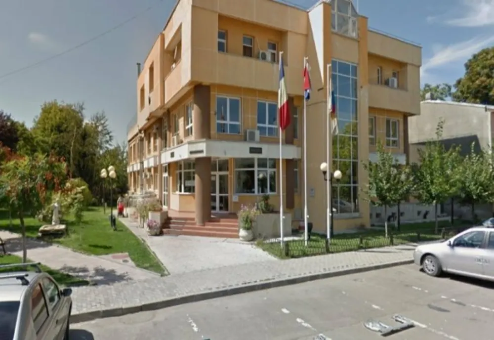 Un director din Primăria Mizil a fost declarat incompatibil de ANI 