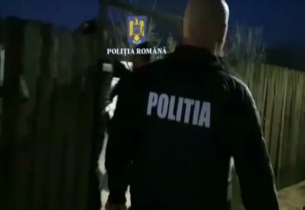 Percheziții în Prahova, joi dimineață, în dosare de furt