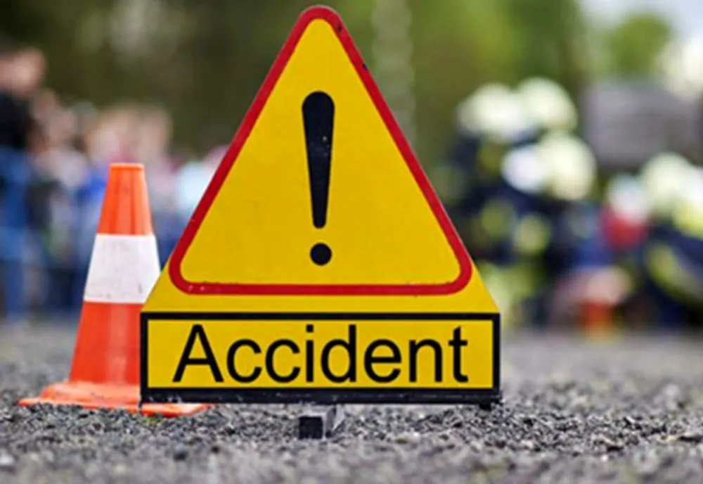 Accident rutier pe DN1 la Bucov! Un autovehicul cu 7 persoane este răsturnat