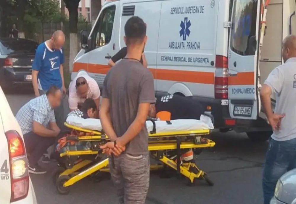 Prahova. Tânără rănită într-un accident rutier în care au fost implicate trei maşini