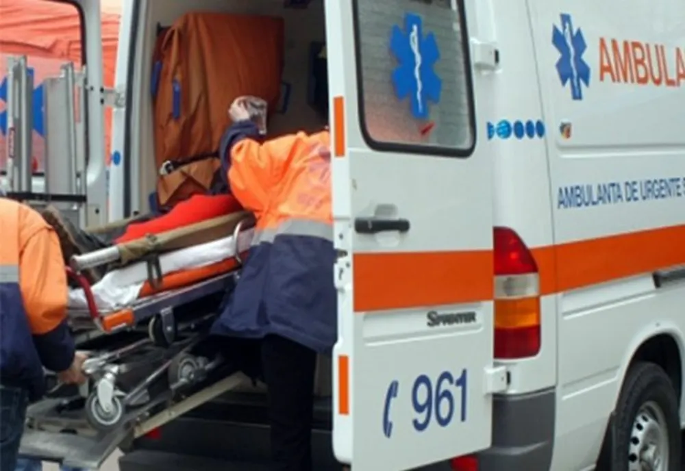 Copil de 2 ani, accidentat mortal în Prahova. Micuțul se afla lângă șosea