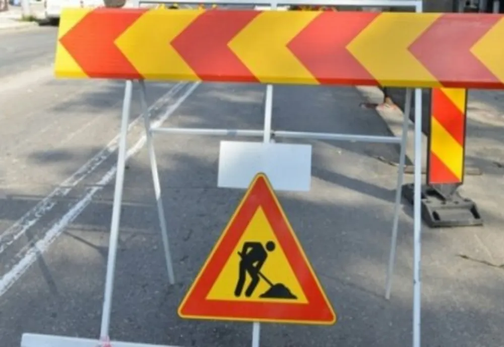 Trafic restricționat în următoarea perioadă pe DN1. Se construiește un nou sens giratoriu