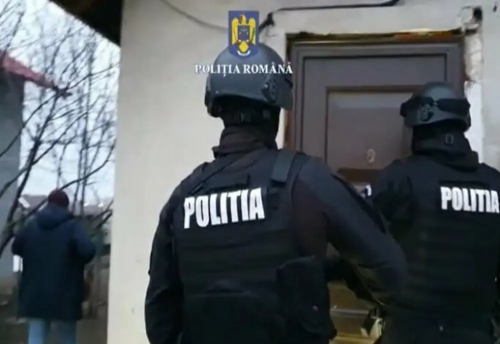 Prahova. Persoane cercetate pentru trafic de minori şi viol