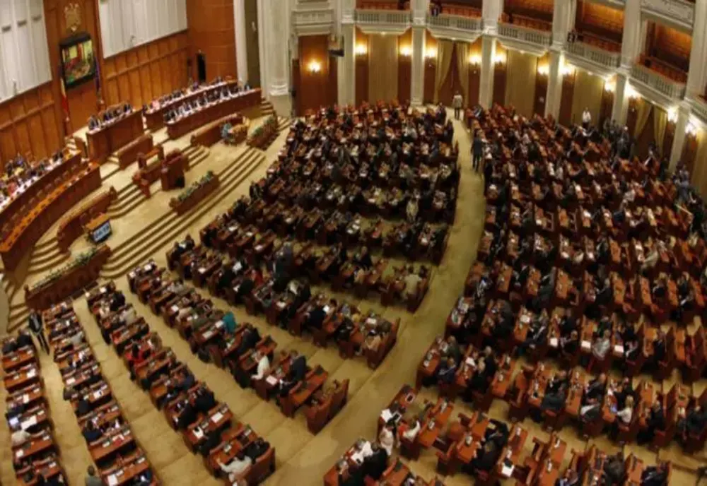 AUR CERE SESIUNE PARLAMENTARĂ EXTRAORDINARĂ PENTRU SUSPENDAREA PREȘEDINTELUI IOHANNIS