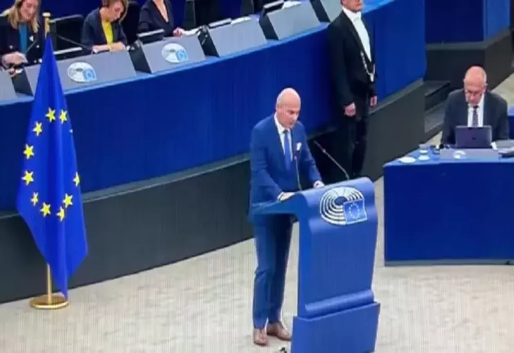 Rareș Bogdan pune piciorul în prag: „Singura soluție” rămasă pentru a convinge Austria să accepte intrarea României în Schengen