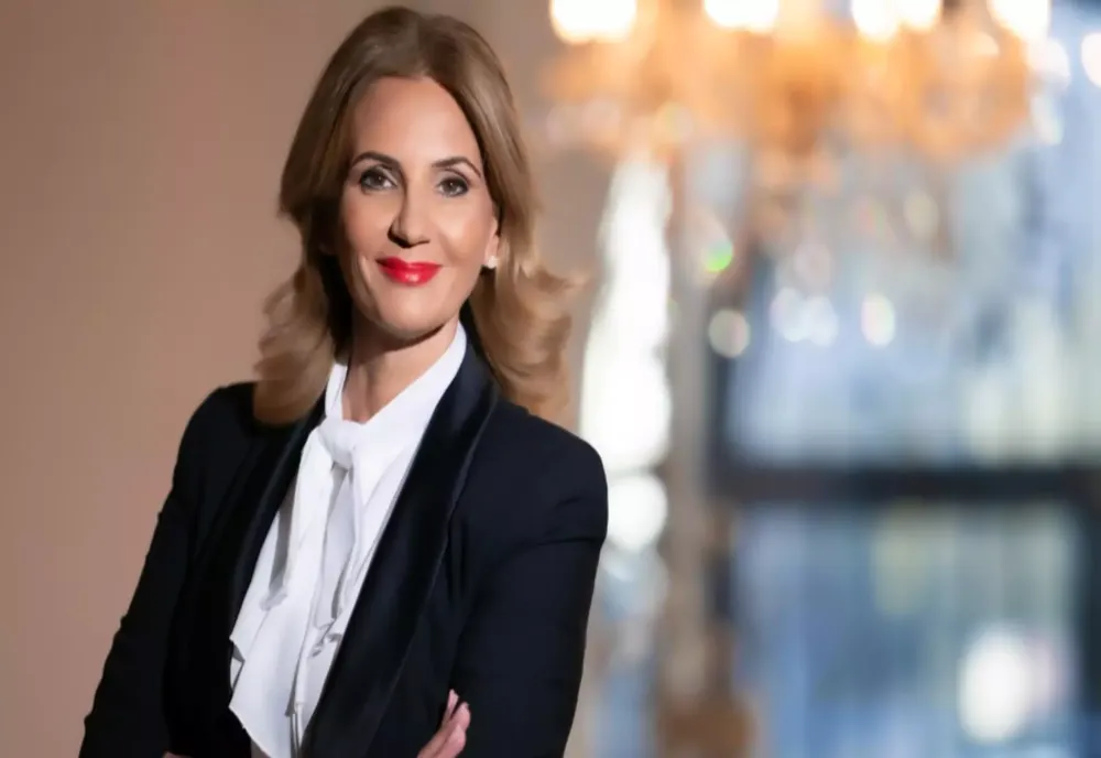 ANCA ALEXANDRESCU DEVOALEAZĂ LUPTELE INTERNE DIN PARTIDE PENTRU MINISTERE. BĂTĂLIE CUNTĂ ÎN PAS ÎMPOTRIVA GRUPĂRII CIOLACU-STĂNESCU