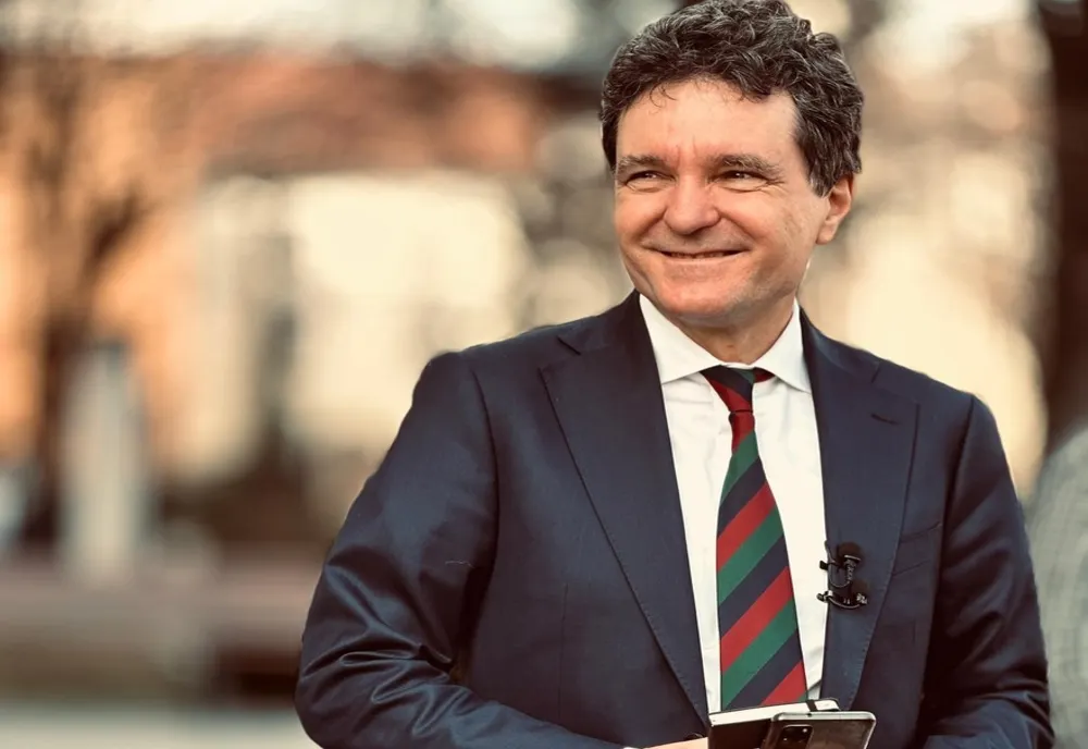 NICUȘOR DAN: AM VOTAT PENTRU SPERANȚĂ, PENTRU UN NOU ÎNCEPUT PENTRU ROMÂNIA