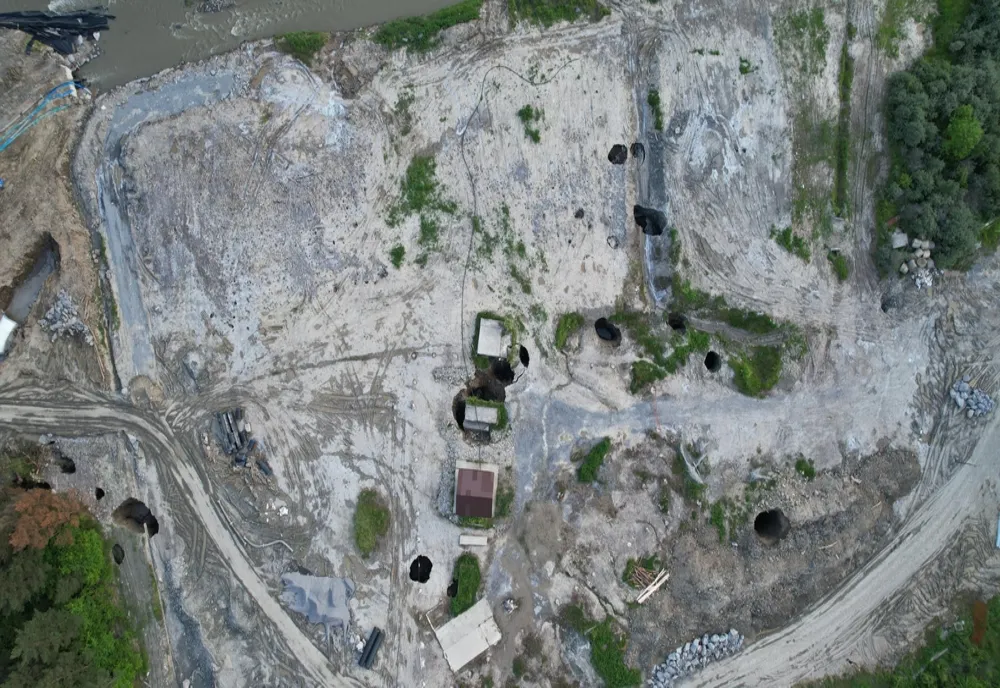 DEZASTRUL DE LA PRAID: CONSTRUCTORUL, MONITORIZAT CU O DRONĂ