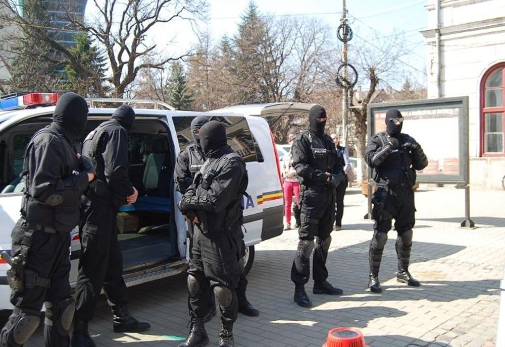 Descinderi în Prahova într-un dosar de evaziune fiscală și delapidare, cu un prejudiuciu uriaş