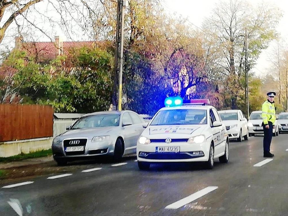 Accident pe DN1! Cinci persoane au avut nevoie de îngirjiri medicale