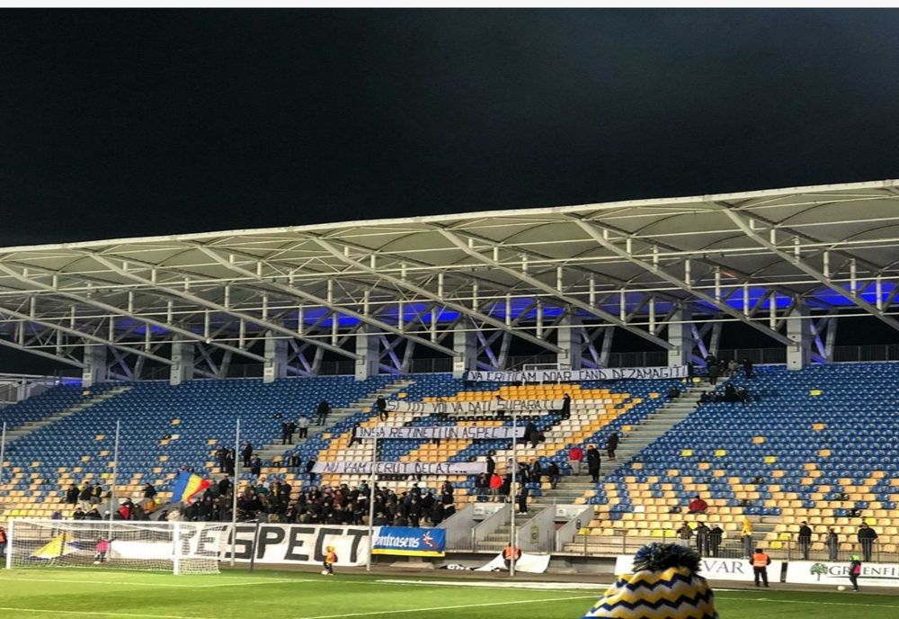 Din nou scandal la Petrolul Ploieşti! Mesaj dur al Peluzei 1 "Ilie Oană"!