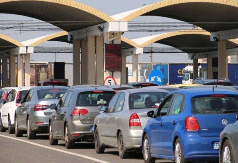 Jumătate dintre tinerii cu vârste între 16 și 34 de ani vor să plece din România