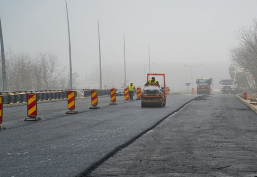 Accesul din DN 1 către aeroport este blocat