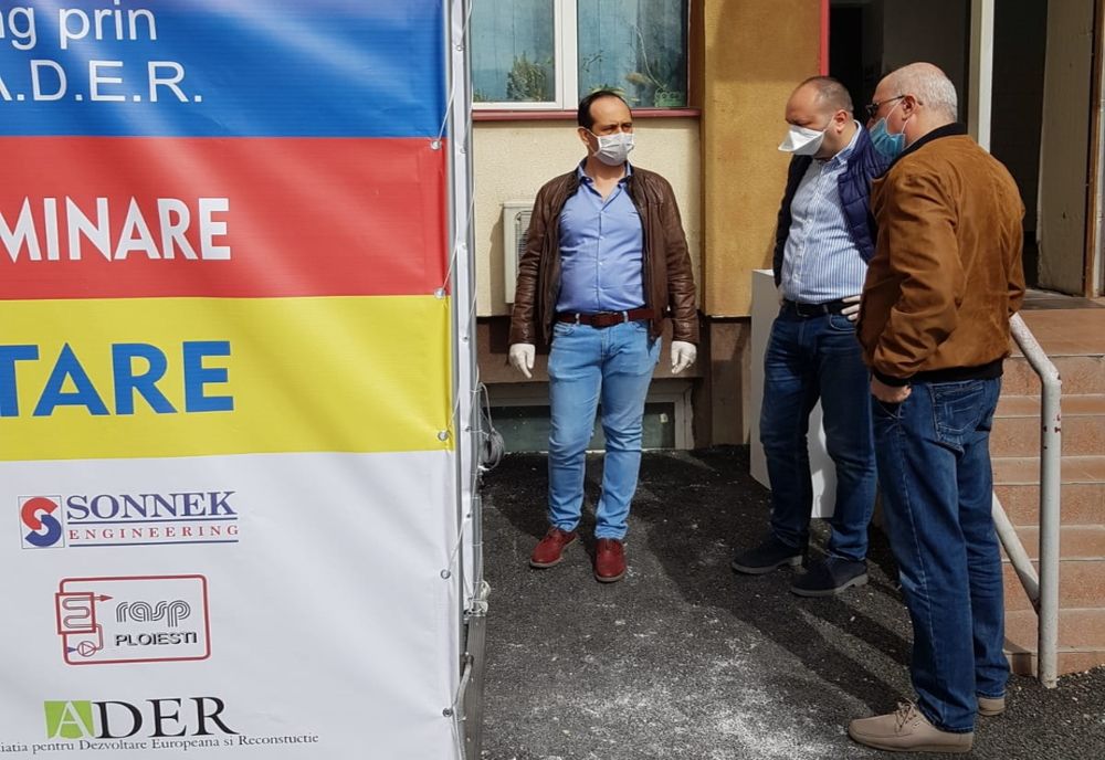 Tunel de decontaminare, instalat la Spitalul Judeţean din Ploieşti în urma unei donaţii